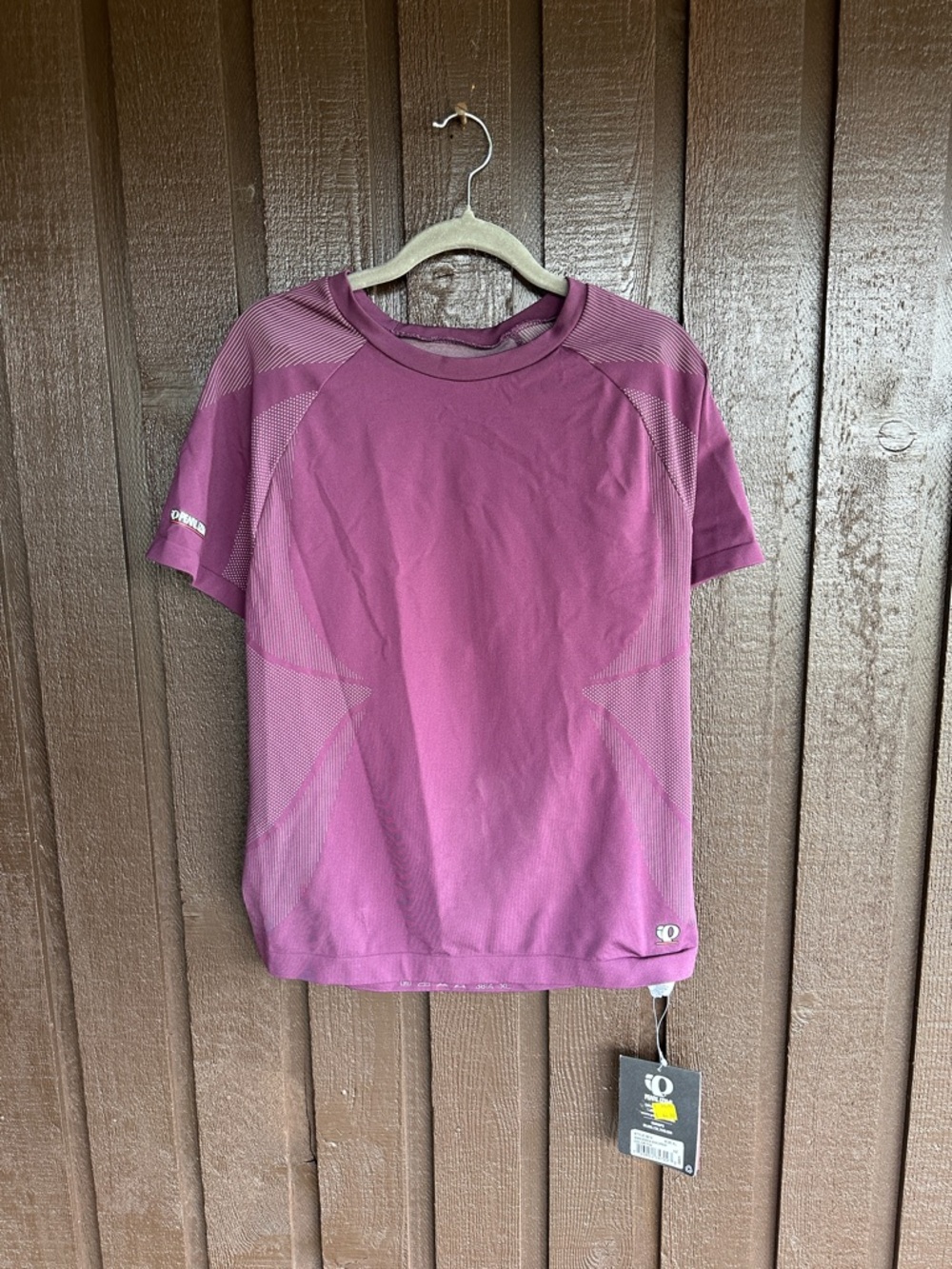 NWT Women’s Pearl Izumi Mauve Short Sleeve Performance Tee